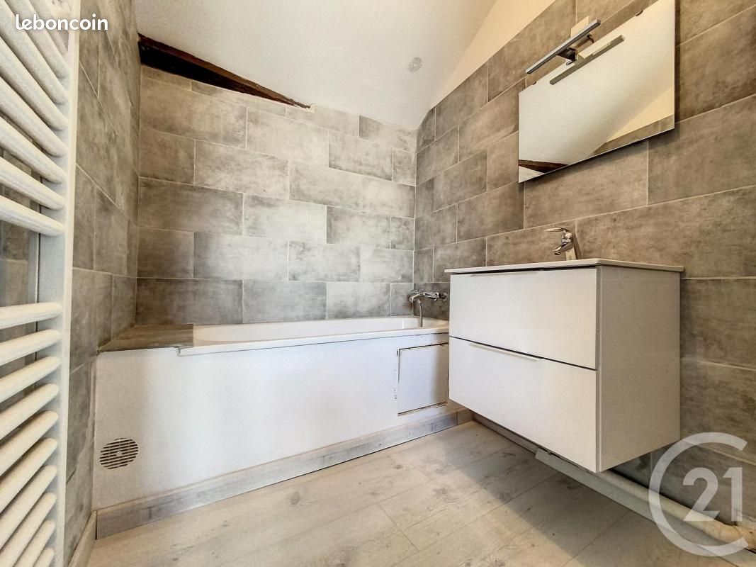 Appartement a louer chalons-en-champagne - 2 pièce(s) - 76 m2 - Surfyn