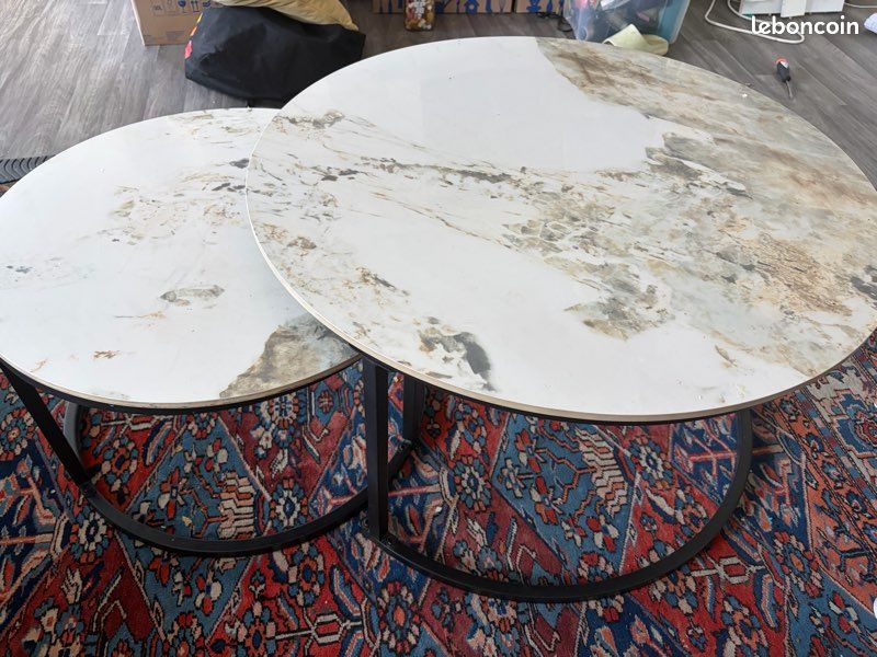 Table (image 1)