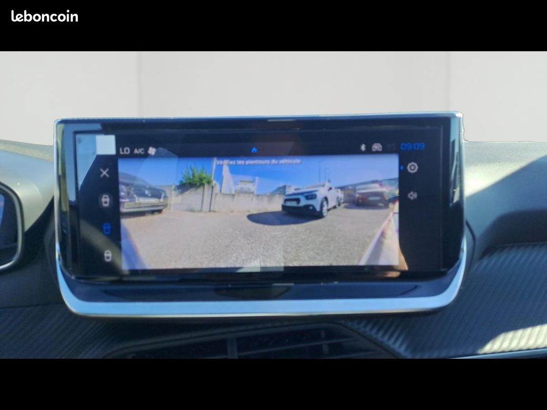 Peugeot 208 1.2 Hybrid 110ch Allure e-DCS6 (image 15)