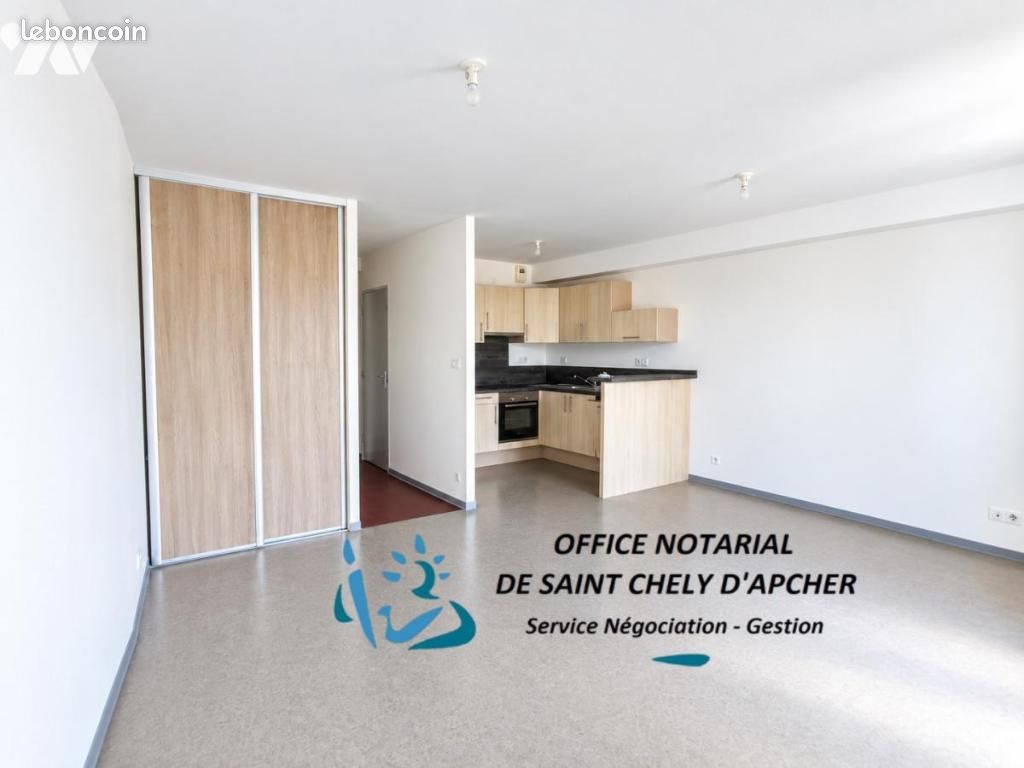 Appartement 52 m² · à Saint-Chély-d'Apcher · 52 m² · 550 €/mois