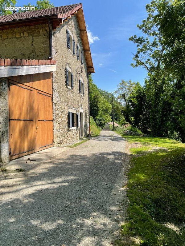 Maison 5 pièces 170 m² · à Frangy · 170 m² · 1 800 €/mois
