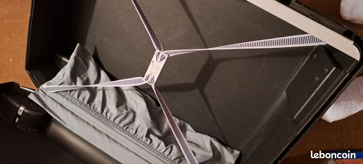 Valise à clé (image 4)