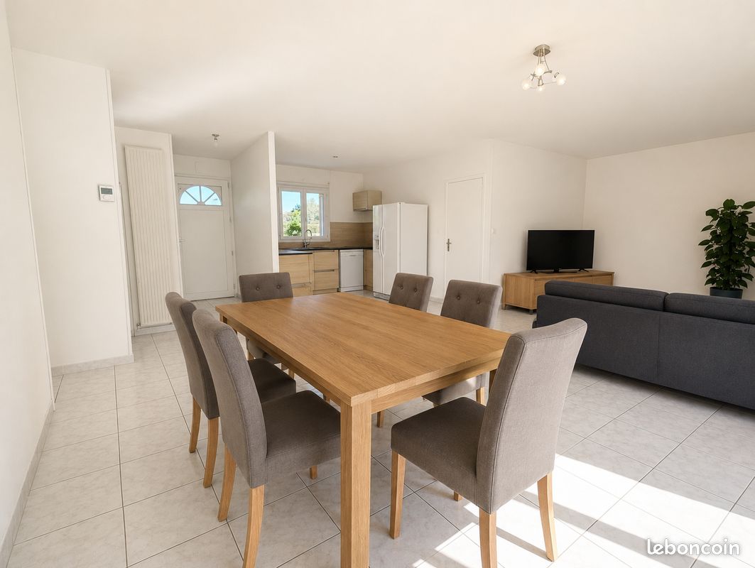 Maison 7 pièces 163 m² · à Plasnes · 163 m² · 279 000 €