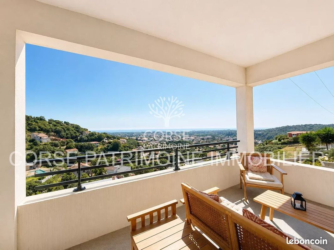 Maison 12 pièces 245 m² · à Penta-Di-Casinca · 245 m² · 585 500 €