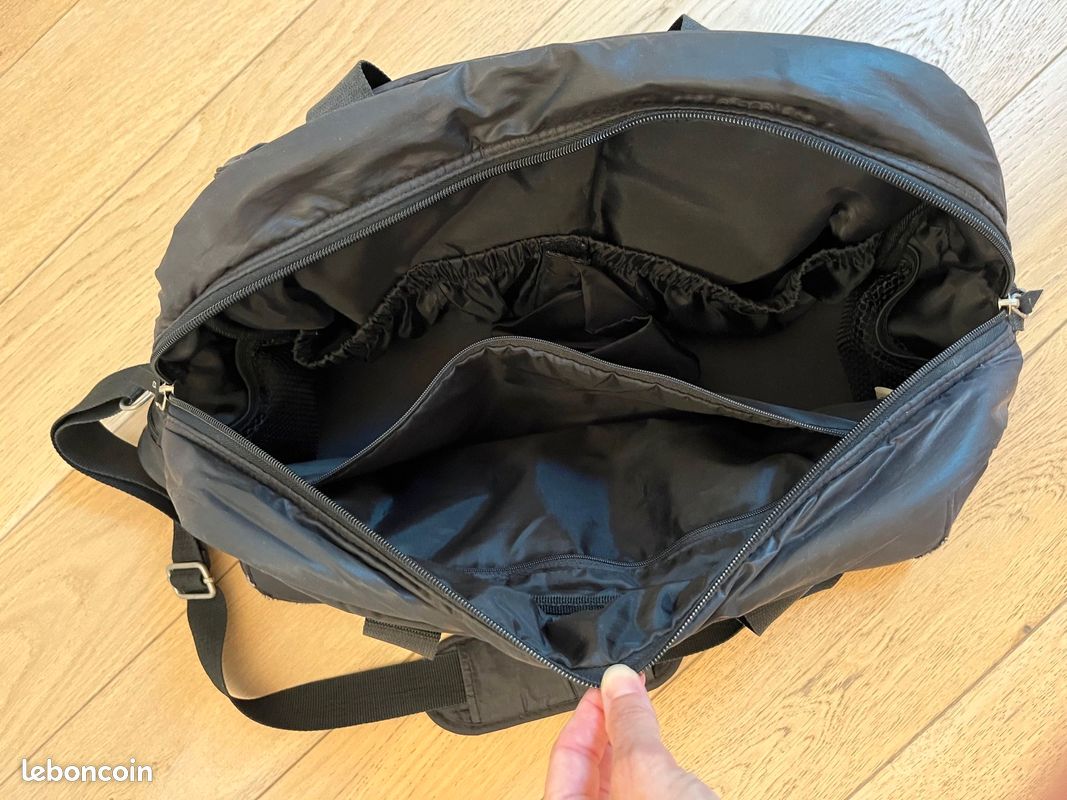 Sac à langer noir Béaba (image 3)