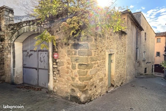 Maison de village 5 pièces 200 m²