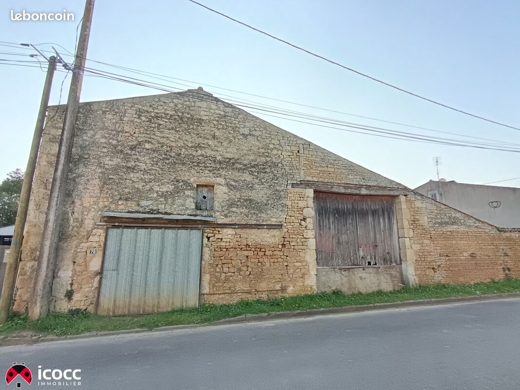 Maison 141 m² · à Saint-Étienne-de-Brillouet · 141 m² · 65 100 €