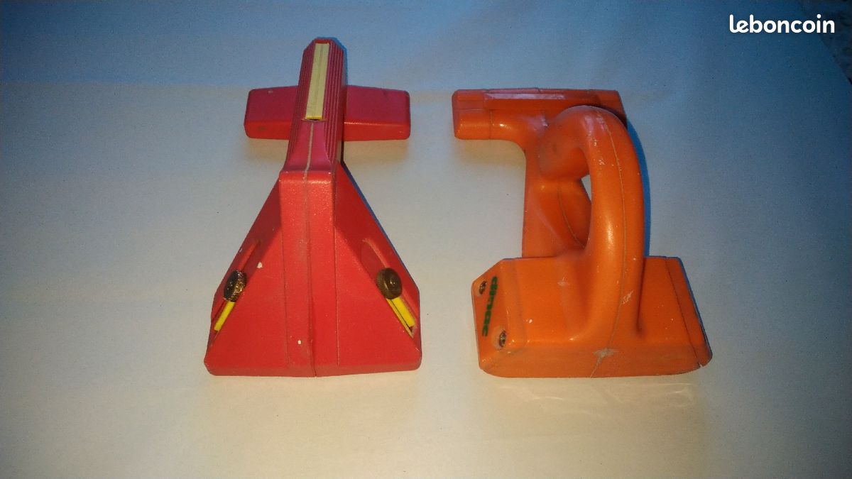 2 araseurs sol souple (image 1)