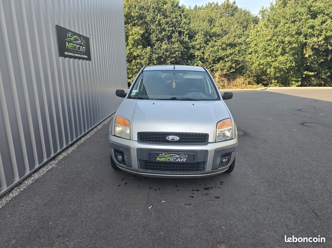 Ford Fusion 1.4 tdci ( Dans l'état ) (image 5)
