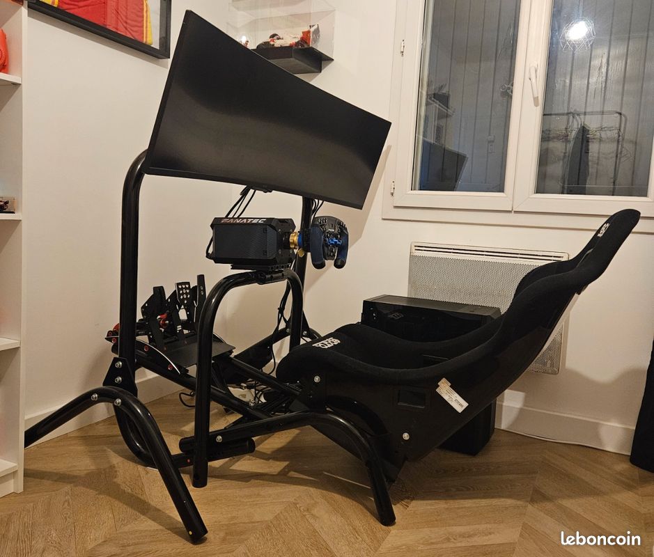 Simulateur FGT + Fanatec Podium Racing Wheel F1 (image 1)