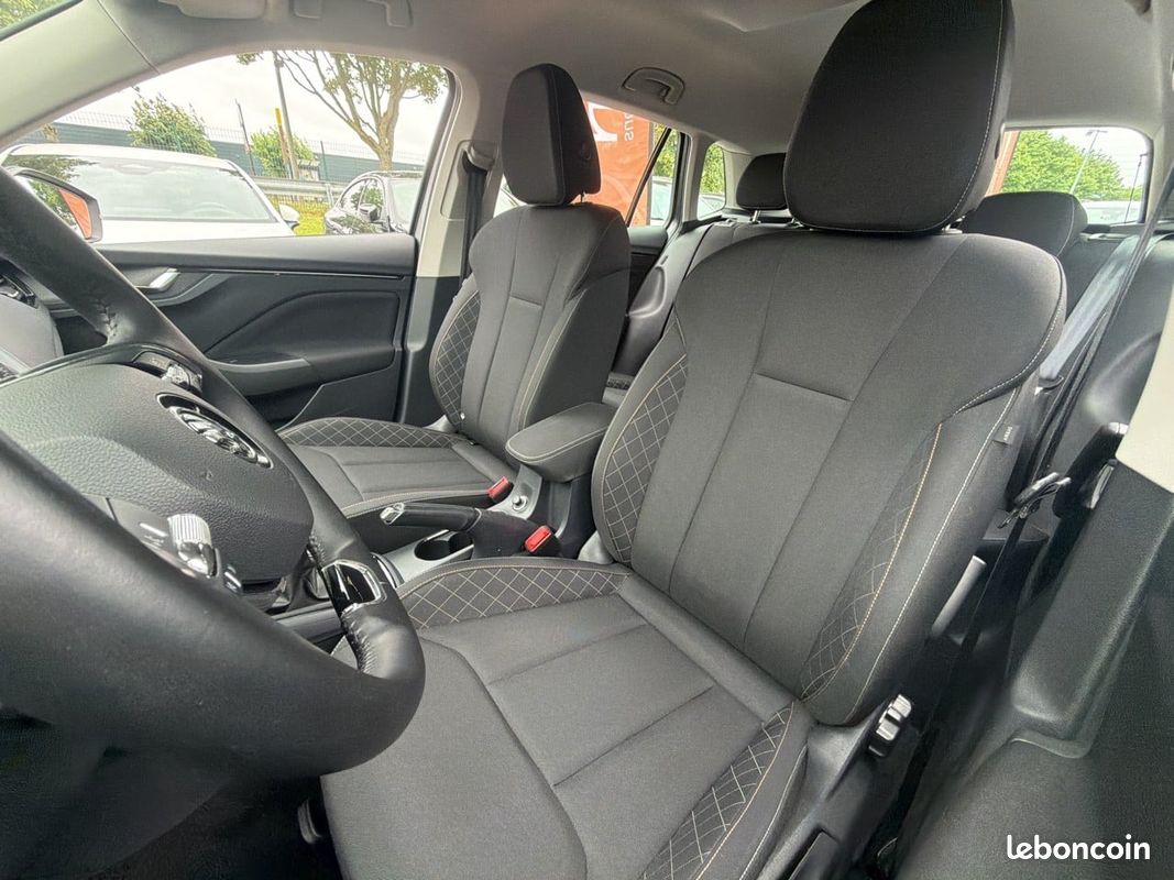 SKODA Kamiq 1.0 TSI Evo 110 ch BVM6 Ambition (image 16)