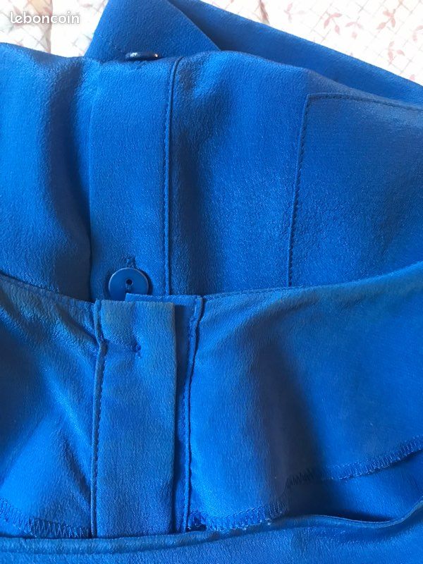 Robe blousante bleu électrique T.42 (image 10)