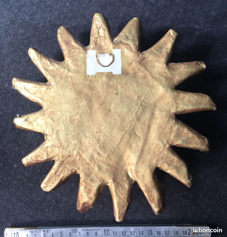 Soleil en papier mâché doré - à accrocher (image 5)