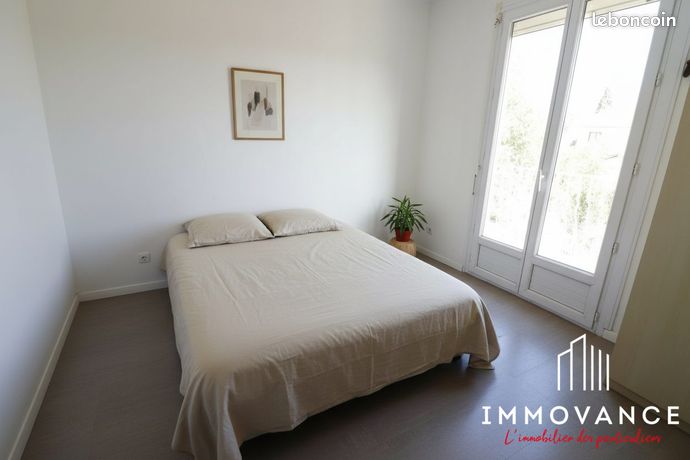 Maison 6 pièces 215 m² — 11