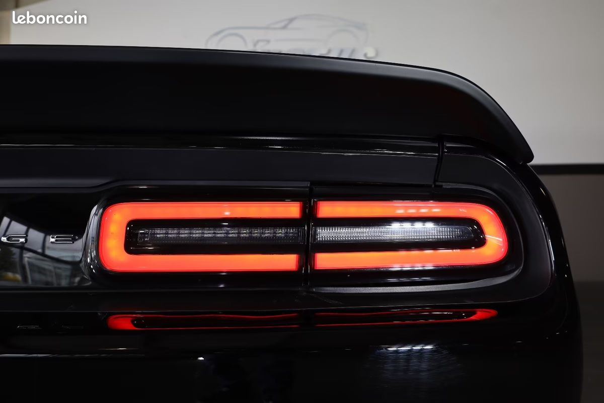 Dodge CHALLENGER R/T Scat Pack Widebody 6.4 HEMI V8 491 ch BVA8 – Widebody – Alpine – R20 (image 6)