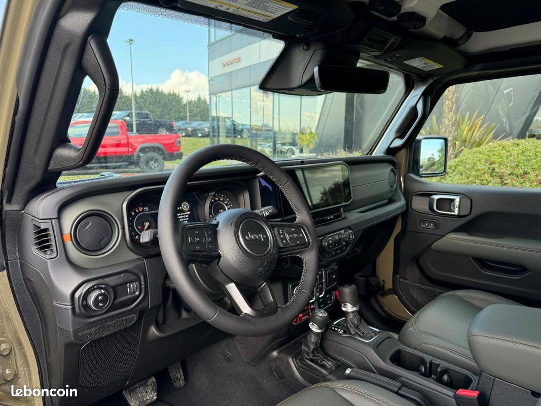 Jeep gladiator v6 3.6l mojave x (image 10)