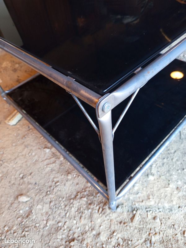 Table basse en verre fumé (image 2)
