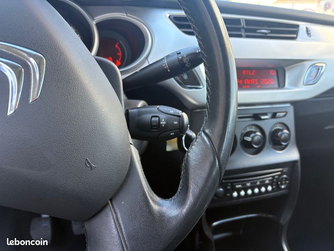 Citroën C3 1.4 VTI Airdream Confort (image 15)