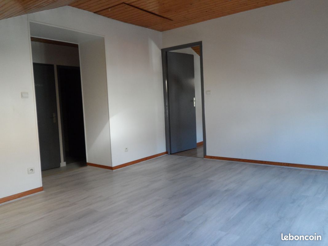 Appartement 3 pièces 63 m² · à Doulaincourt-Saucourt · 63 m² · 440 €/mois