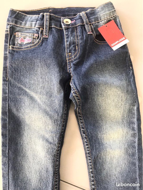 Beau pantalon jean fille Complices T 6 ans neufs (image 3)