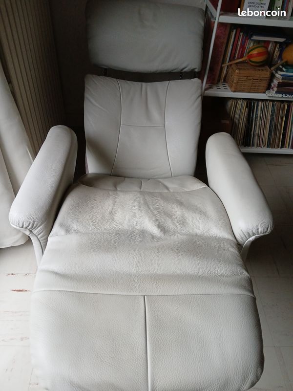Fauteuil relaxation en cuir et alcantara (image 3)