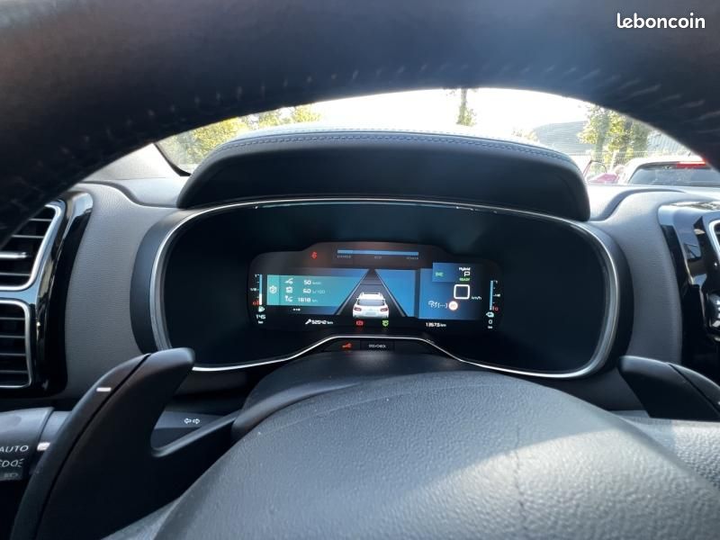 Citroen C5 Aircross Hybrid 225ch C-Series e-EAT8 (image 12)