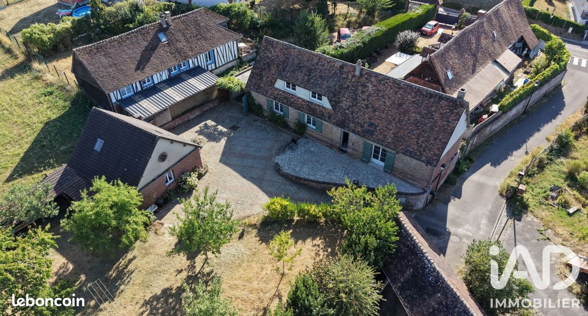 Maison 5 pièces 159 m² · à Le Mont-Saint-Adrien · 159 m² · 279 000 €