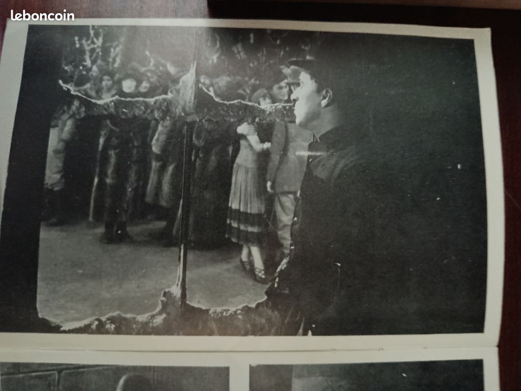 1 livre : "Charlot et la fabulation chaplinesque" de Jean Mitry (image 11)