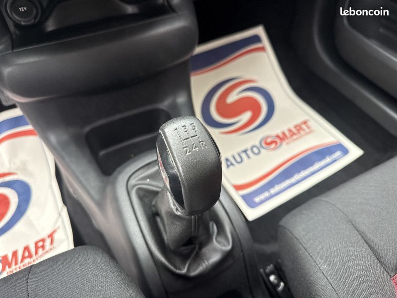 Citroen C4 CACTUS PURETECH 82 FEEL (image 23)
