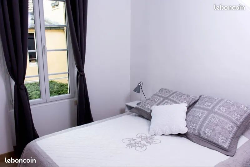 Appartement 2 pièces 34 m² · à Chantilly · 34 m² · 890 €/mois