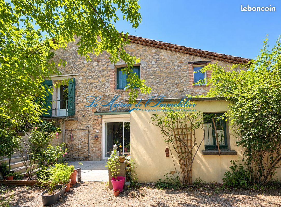 Maison 5 pièces 134 m² · à Bagard · 134 m² · 179 000 €