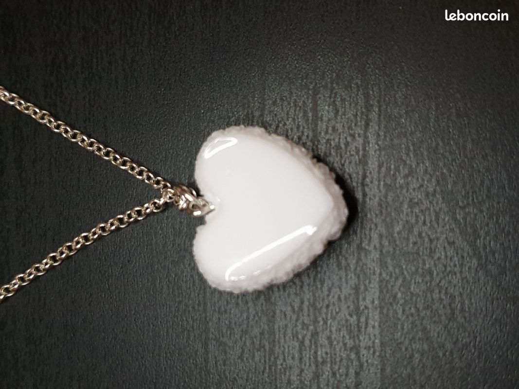 Collier fantaisie "Cœur fleurs" blanc (image 2)