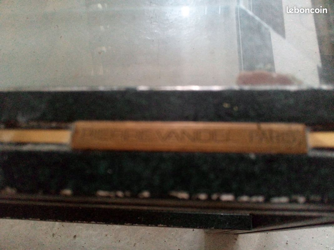 Table basse vintage Pierre VANDEL (image 3)