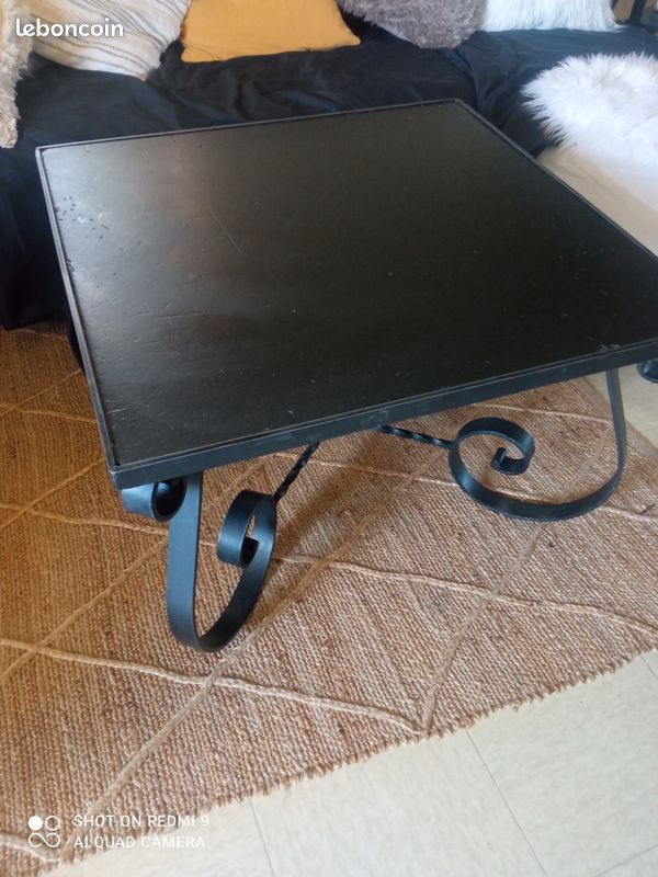 Table en ardoise (image 1)