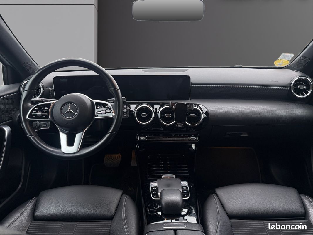 MERCEDES A A180 D PROGRESSIVE LINE 7G-DCT 116Ch Car Play, Caméra de recul Garantie 12 mois (image 2)