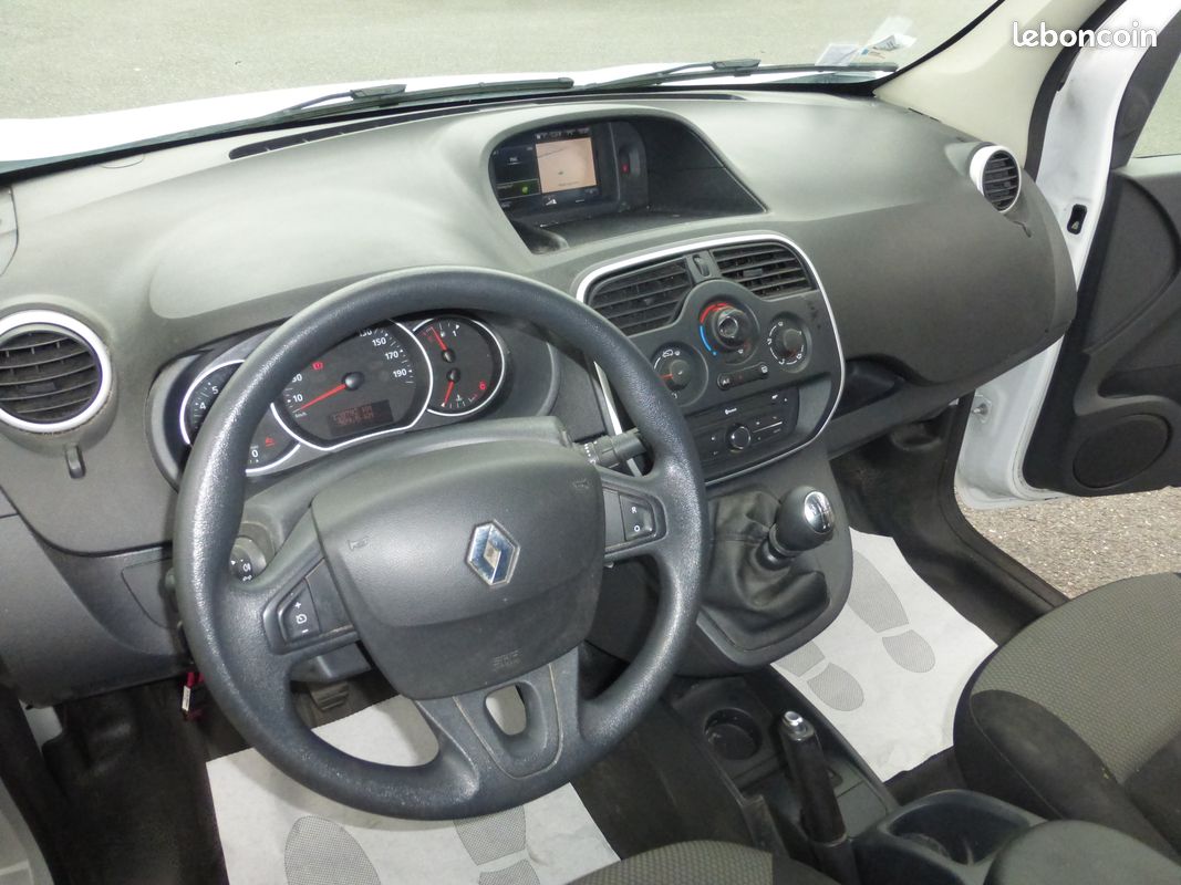 Ht 8325e renault kangoo maxi 95cv gps boite 6 (image 3)
