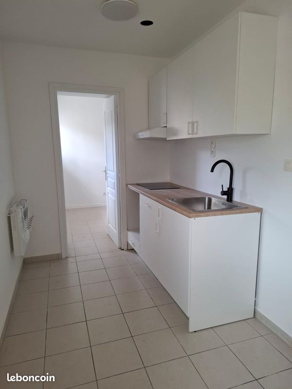 Appartement 3 pièces 45 m² · à Raismes · 45 m² · 580 €/mois