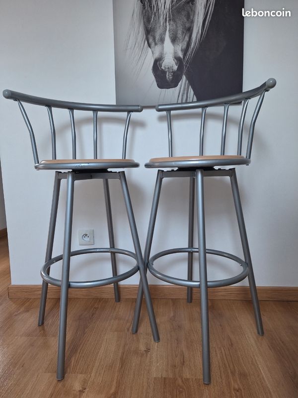 Chaises de bar (image 2)