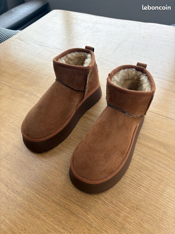 Bottes UGG neuves 36 (image 3)