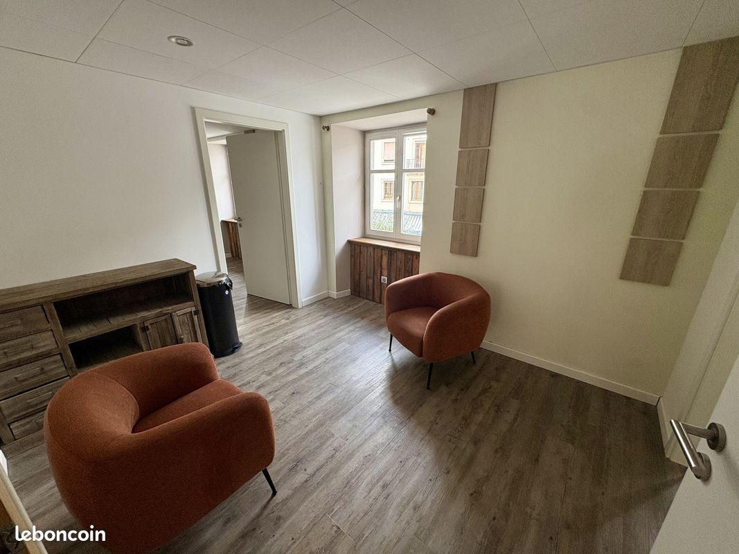 Local 198 m² Benfeld (image 10)