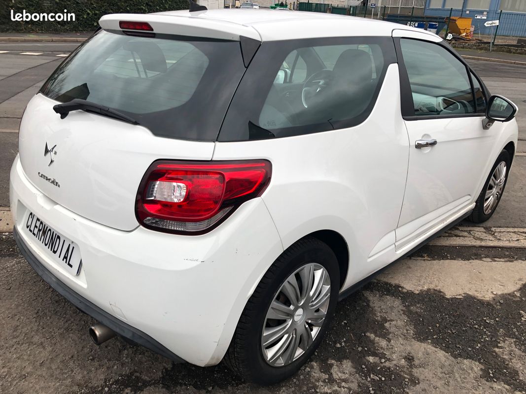 DS3 1.4 VTI 95 Chic (image 3)