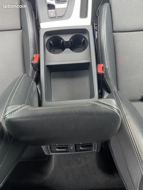 AUDI Q5 55 TFSI e 367 S tronic 7 Quattro S line (image 25)