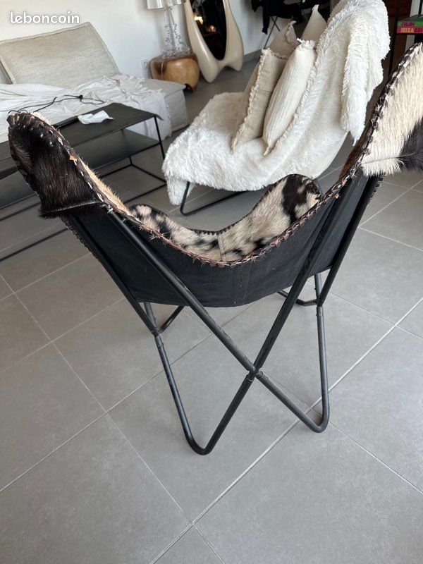 Fauteuil Papillon En Cuir Noir Et Métal - Style Vintage - 90x90 Cm