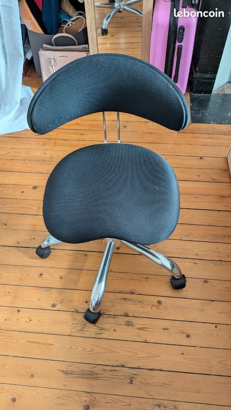 Chaise de bureau (image 1)