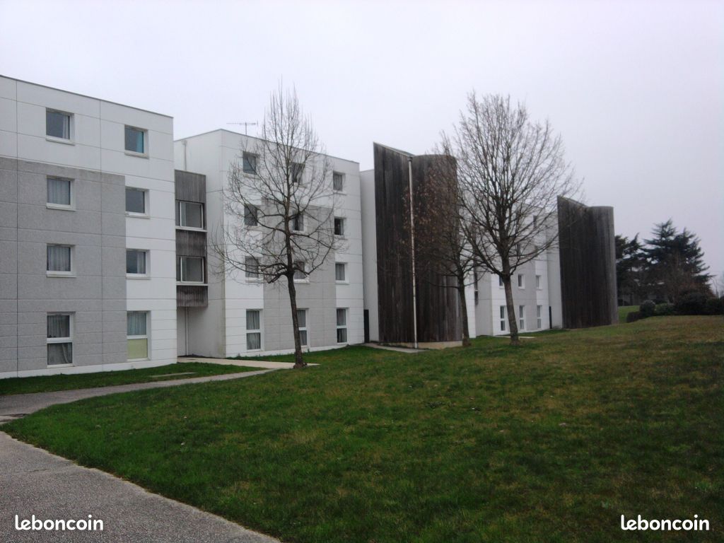 Appartement 1 pièce 18 m² · à Nantes · 18 m² · 410 €