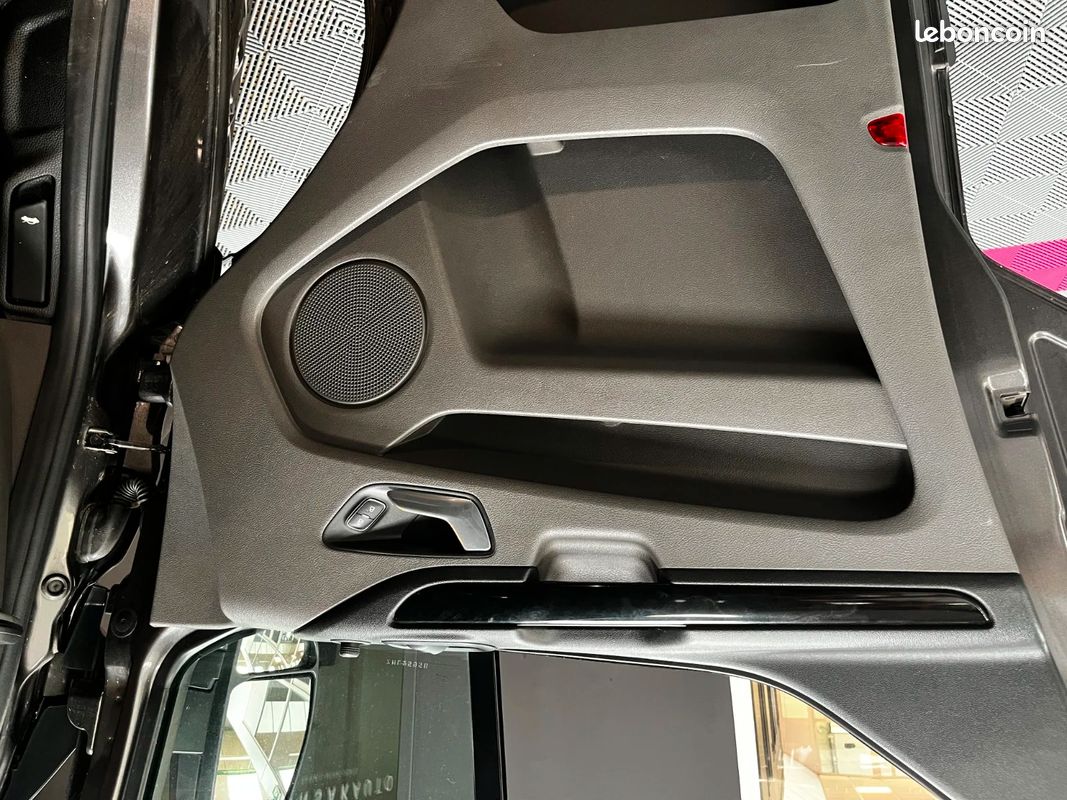 Ford transit custom cabine approfondie 320 l1h1 2.0 ecoblue 185 sport (image 31)