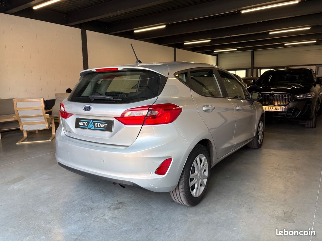 FORD Fiesta Business 1.5 TDCI 85cv BVM - SUIVI D'ENTRETIEN COMPLET/RÉGULATEUR/FEUX AUTO/ROUE DE SECOURS (image 3)