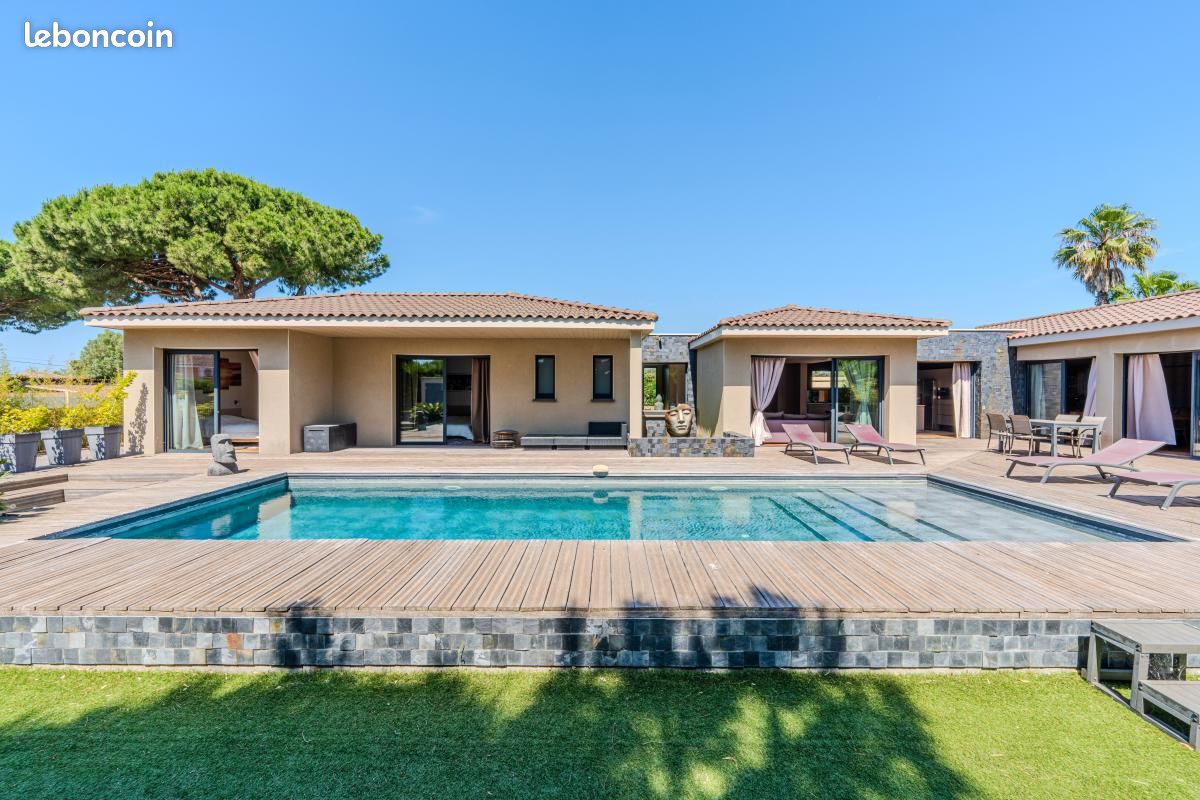 Maison 6 pièces 182 m² · à Agde · 182 m² · 1 300 000 €