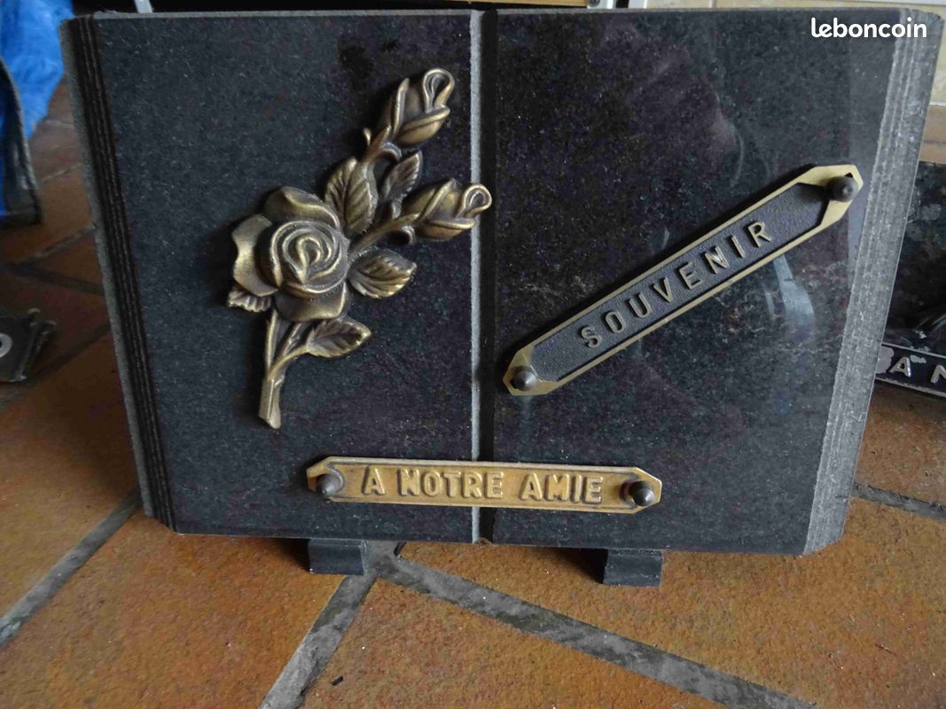 Plaques cimetière (image 2)