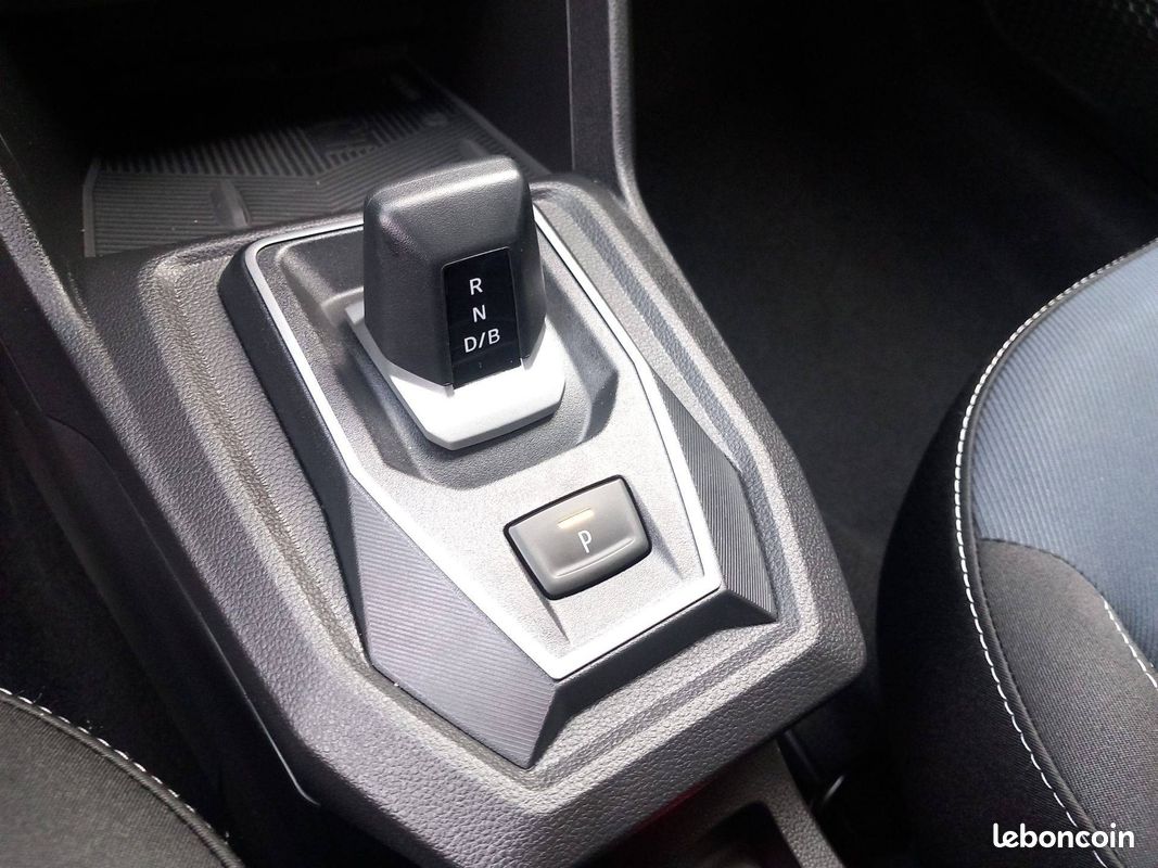 DACIA Jogger Hybrid 155 7 places Journey (image 13)